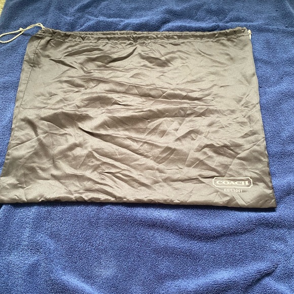 Coach bag with dust bag and coach card - Picture 7 of 15